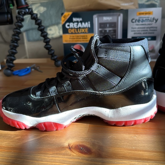 Men’s Air Jordan Bred 11s - Picture 9 of 11